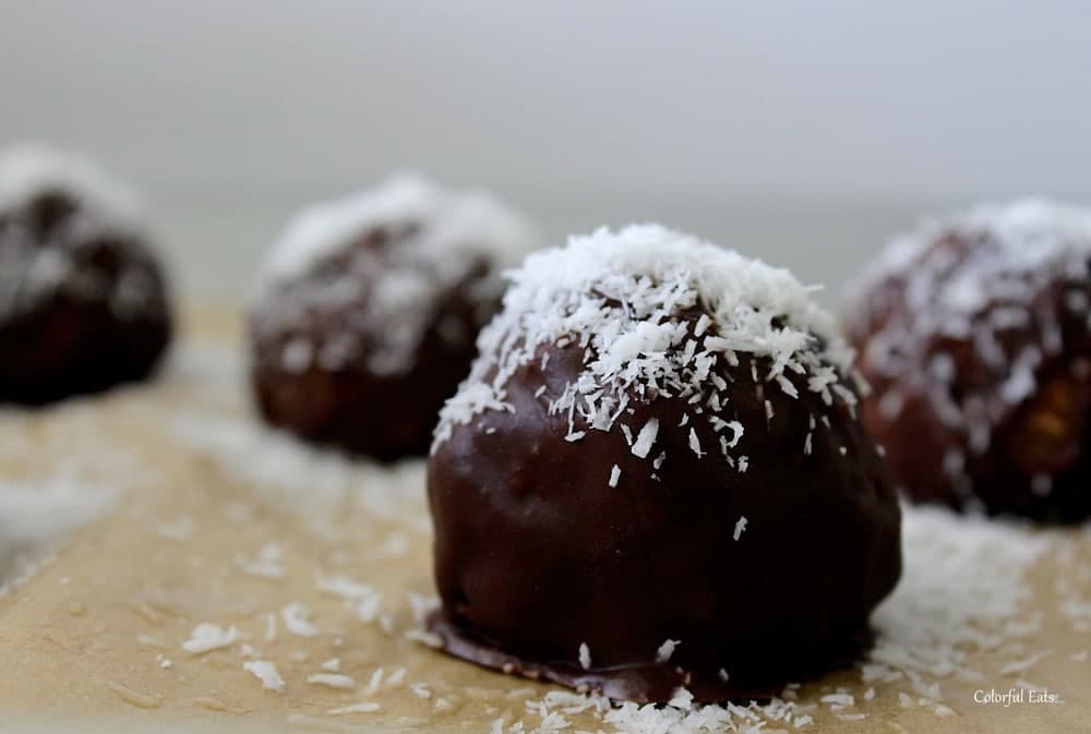 Paleo Cashew Butter Truffles
